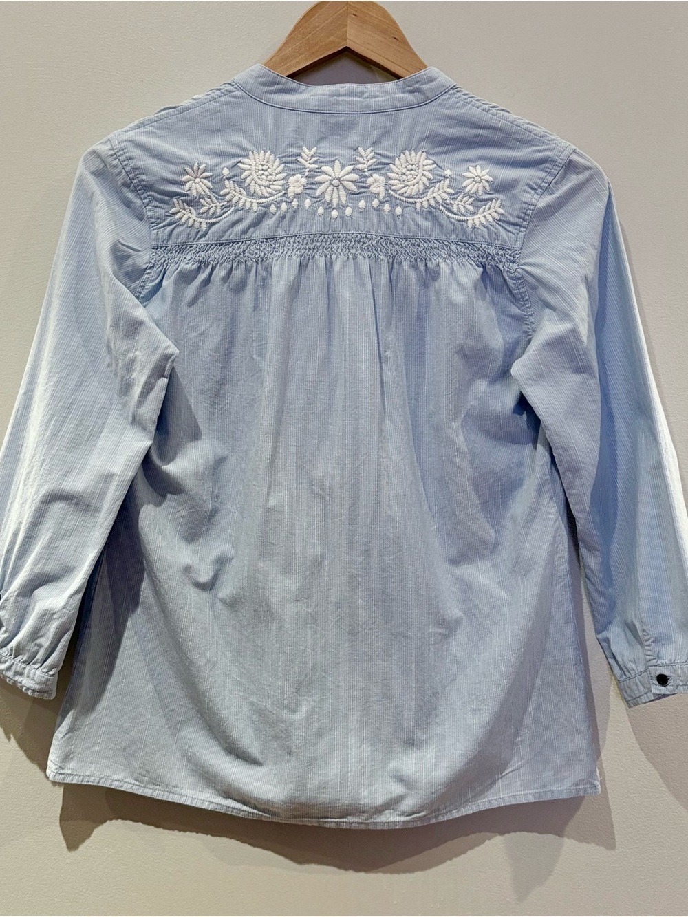 Cecil McBee Vintage Embroidered Cotton Blouse - Light Blue & White 100% Cotton - Picture 6 of 10